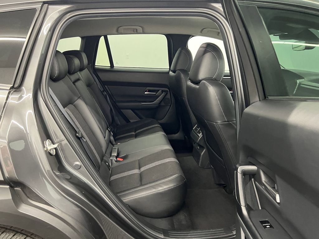 2025 Mazda CX-50 2.5 S Preferred photo 23