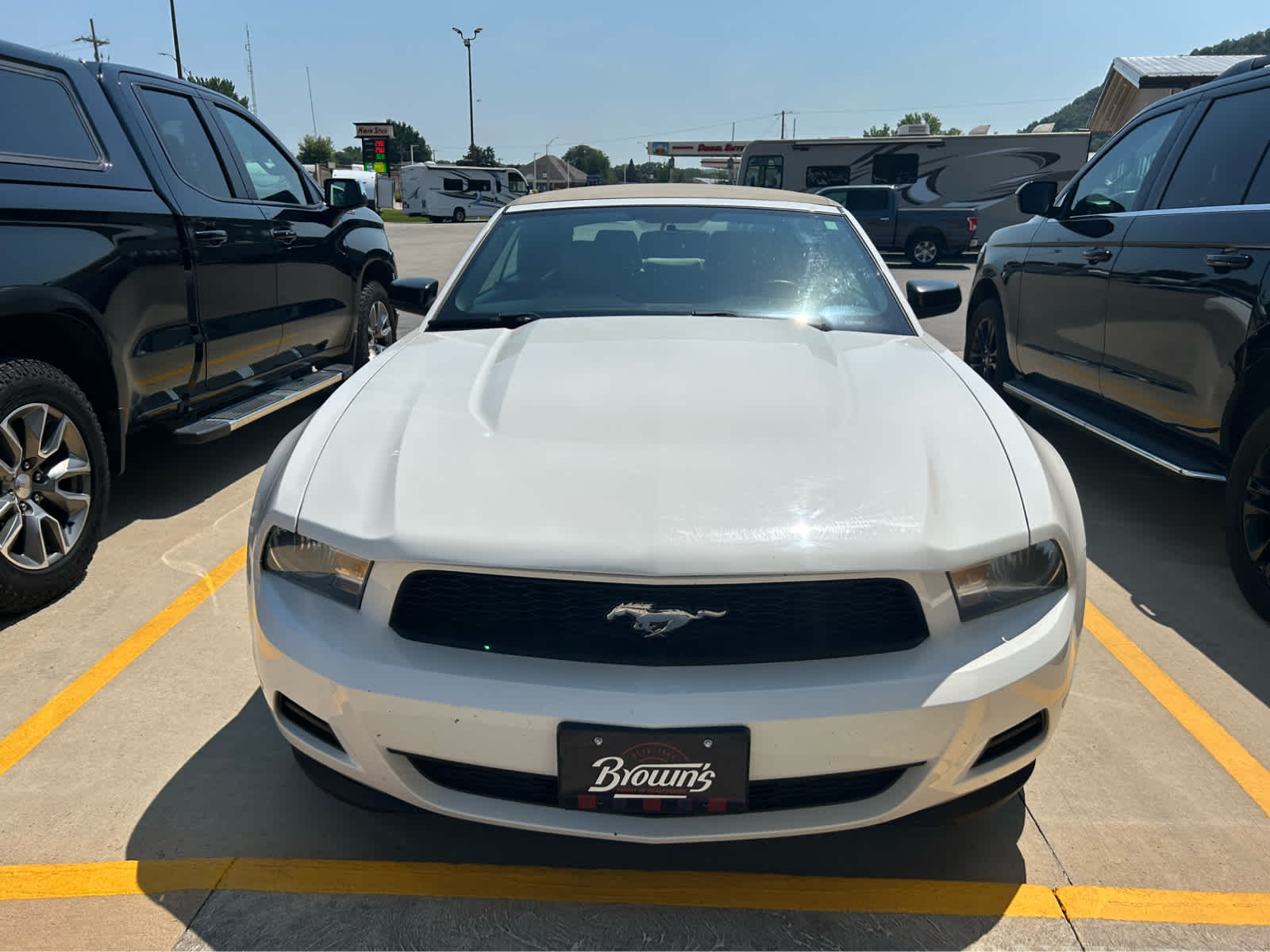 Used 2012 Ford Mustang V6 with VIN 1ZVBP8EM9C5279421 for sale in Guttenberg, IA