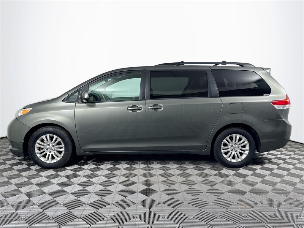 Used 2012 Toyota Sienna XLE with VIN 5TDYK3DC6CS245504 for sale in Eau Claire, WI