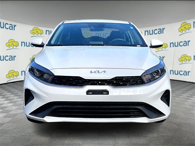 2023 Kia Forte LXS photo 3