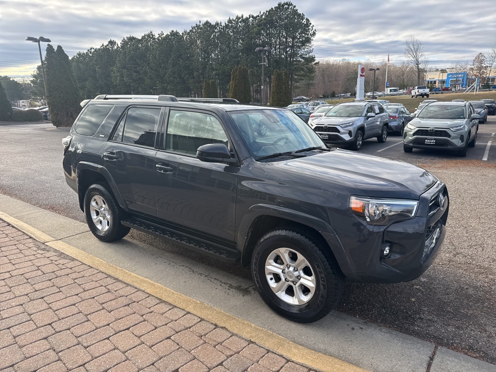 2024 Toyota 4Runner SR5's photo