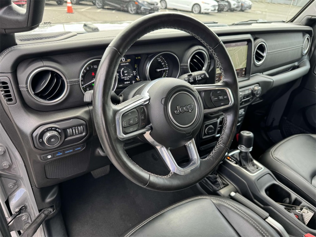2022 Jeep Wrangler Unlimited Sahara 4xe photo 2