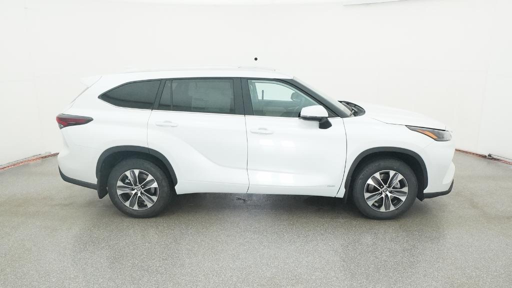 2025 Toyota Highlander Hybrid XLE photo 24