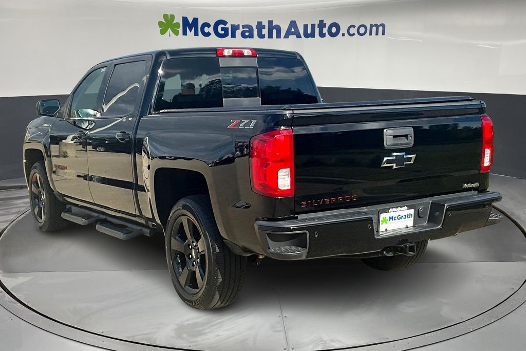 2018 Chevrolet Silverado 1500 LTZ photo 2