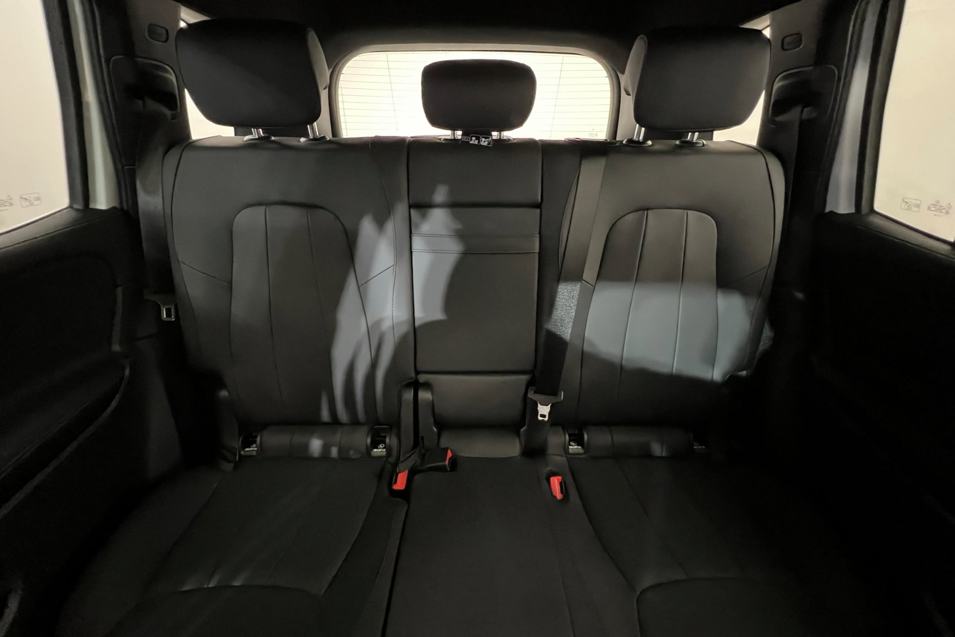 2026 Mercedes Benz GLB 250 4MATIC photo 25