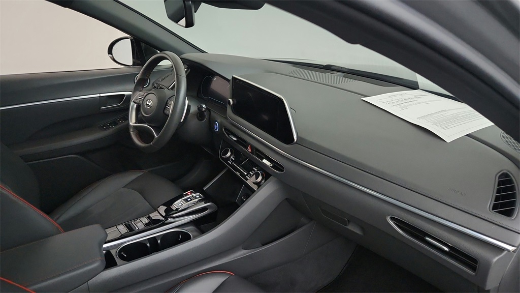 2022 Hyundai Sonata SEL Plus photo 8