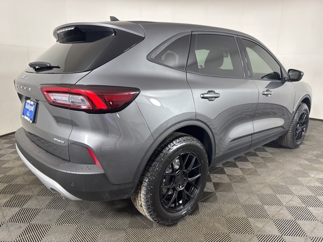 2025 Ford Escape Active photo 3