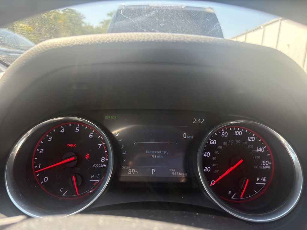 2020 Toyota Camry XSE photo 14