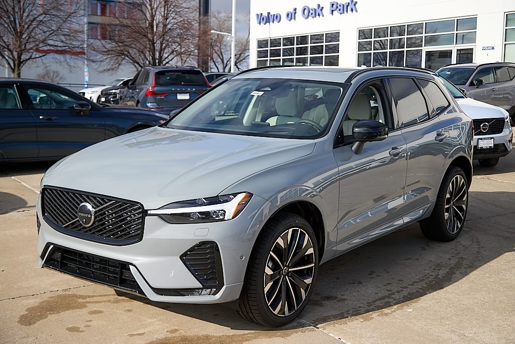 2026 VOLVO XC60 - Image 5