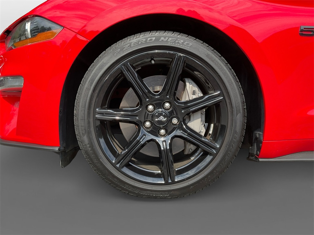 2020 Ford Mustang GT Premium photo 16