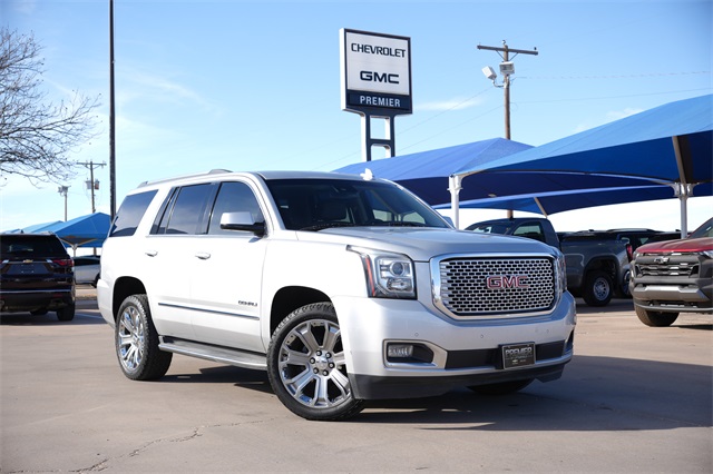 2017 GMC Yukon Denali's photo