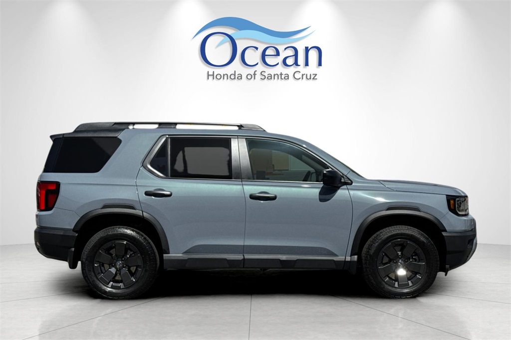 2026 Honda Passport photo 3