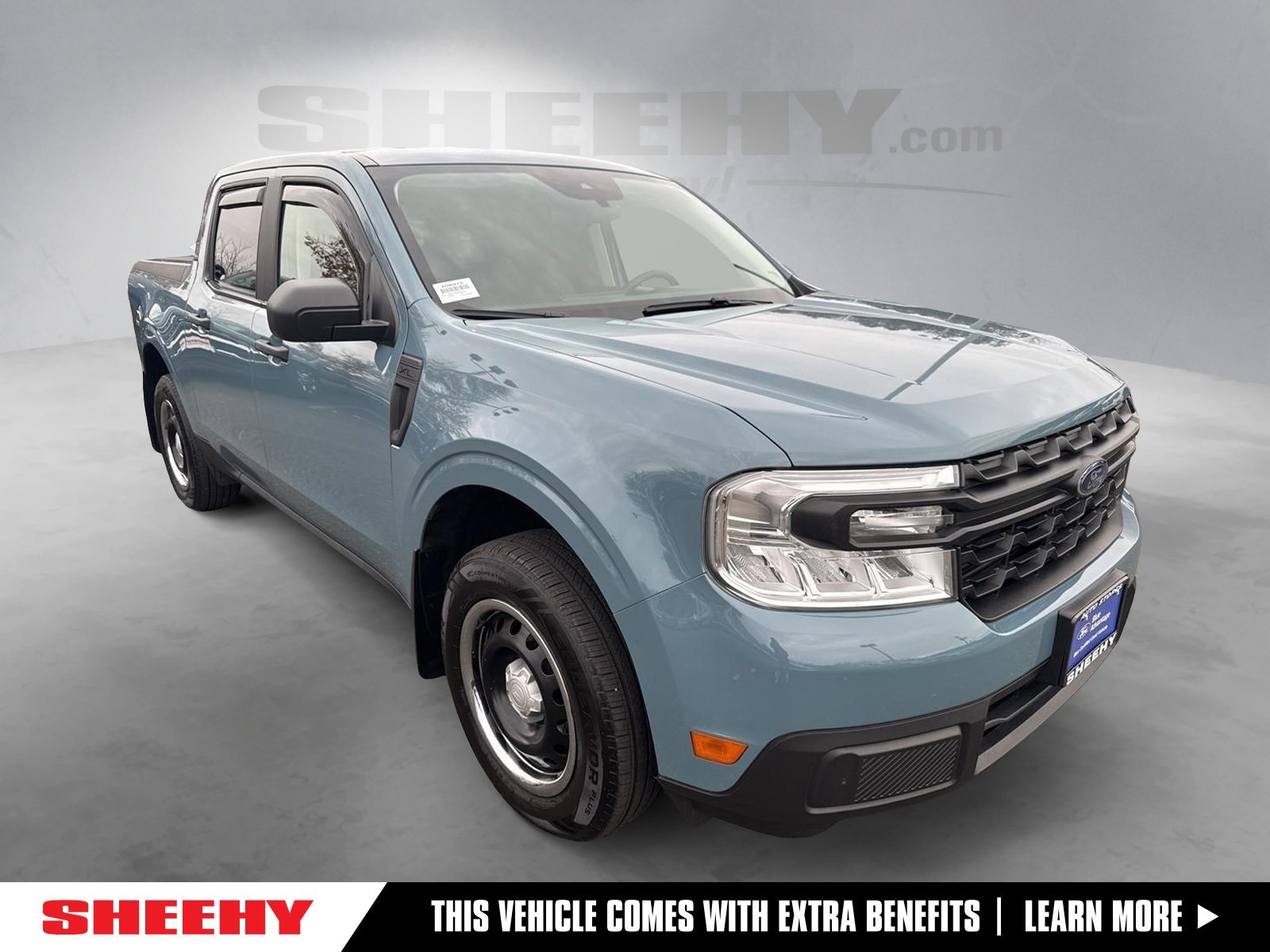 2023 Ford Maverick XL's photo