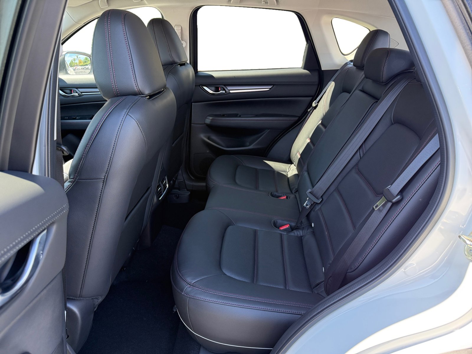 2025 Mazda CX-5 2.5 S Carbon photo 16