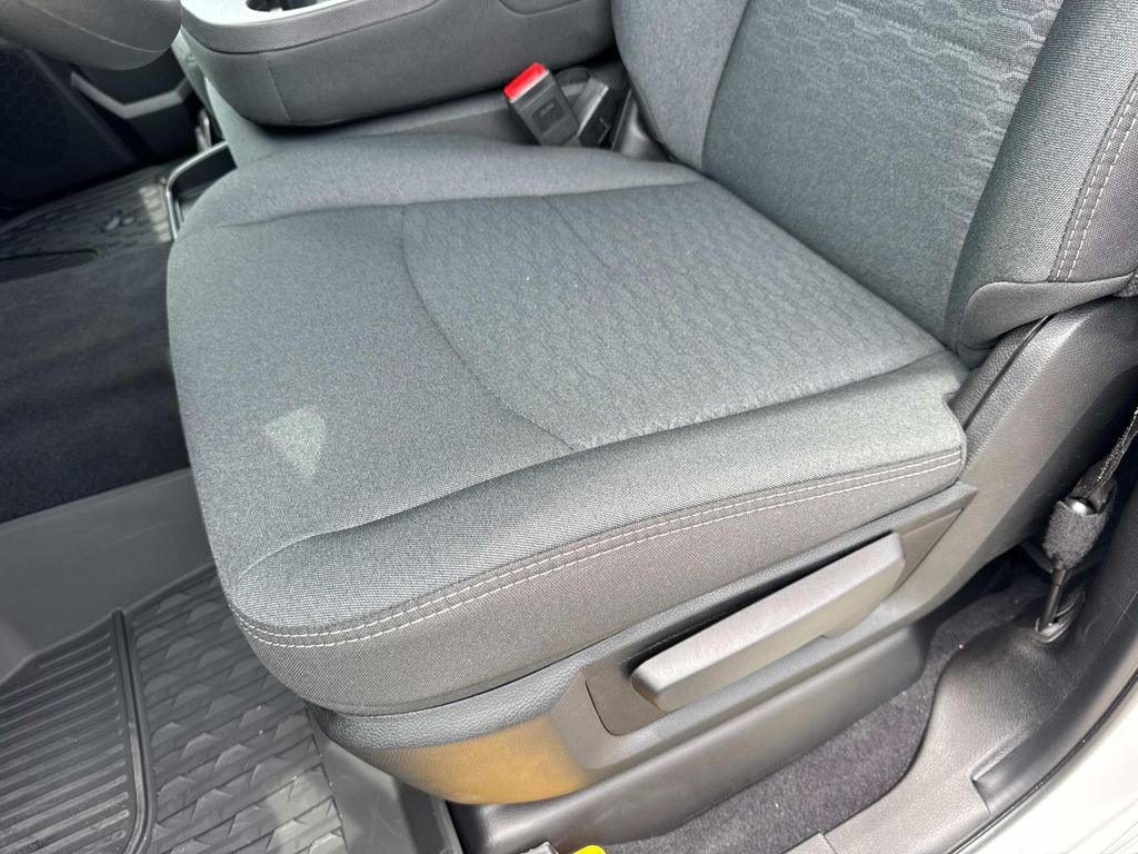 2025 Ram 2500 Tradesman photo 32