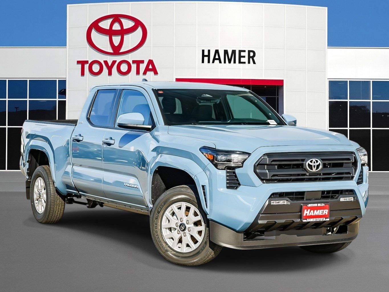 2026 Toyota Tacoma SR5's photo