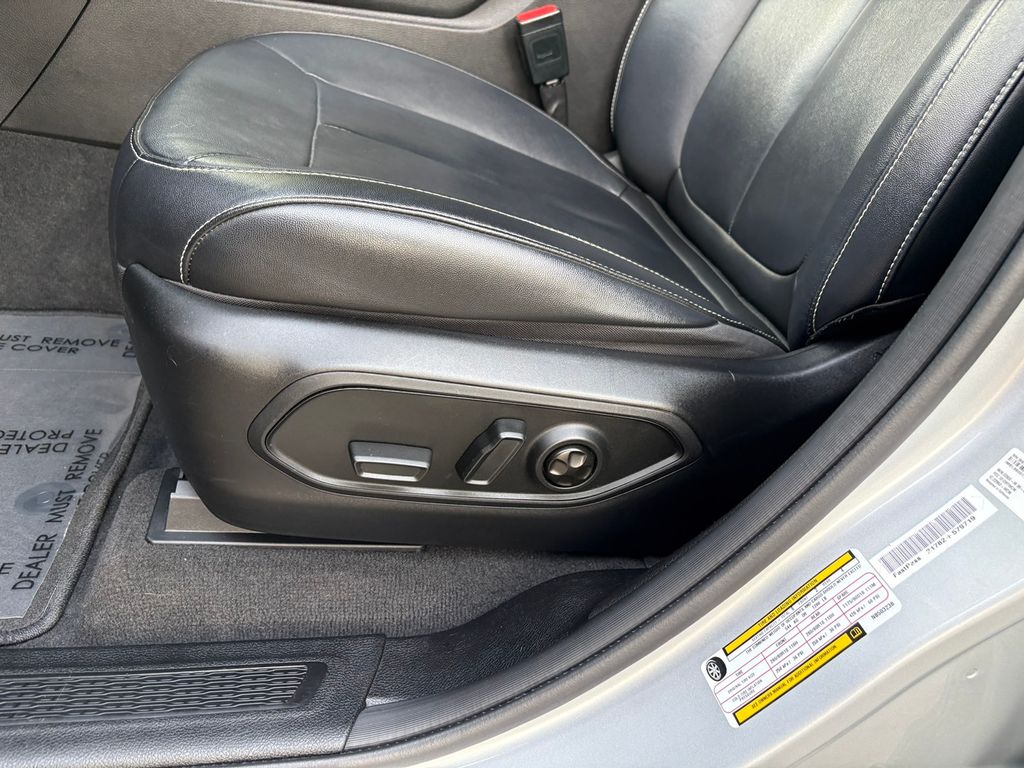 2022 Jeep Grand Cherokee Limited photo 14