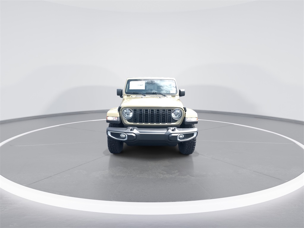 2025 Jeep Gladiator Sport photo 2