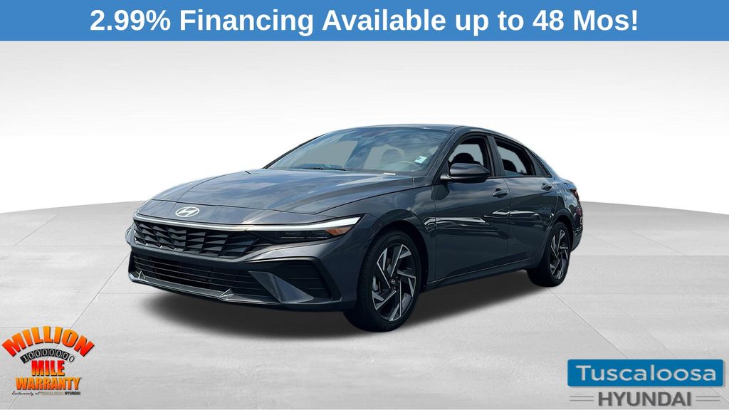 2025 Hyundai Elantra SEL Sport photo 3