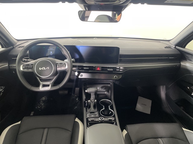 2026 Kia K5 GT-Line photo 33