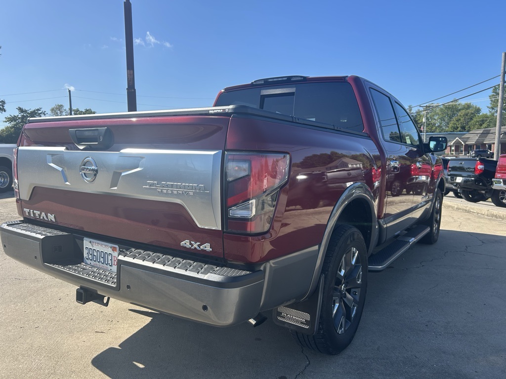 2020 Nissan Titan Platinum Reserve photo 4