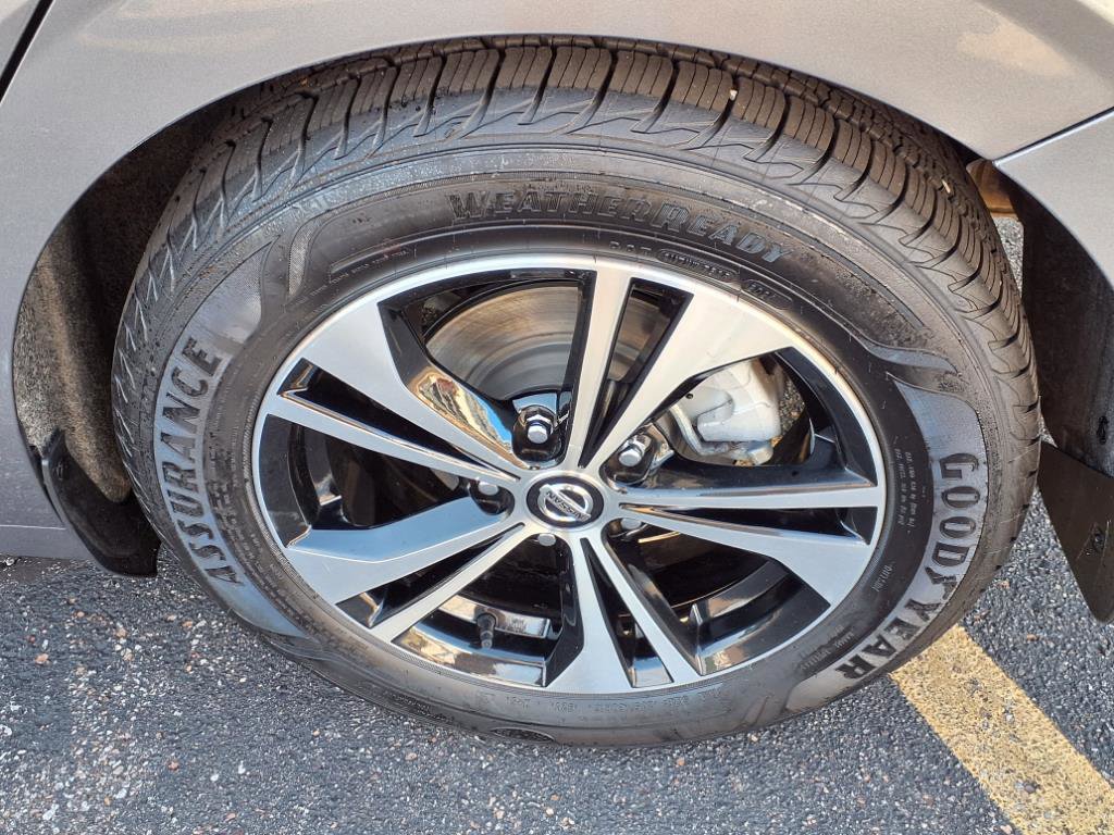 2022 Nissan Sentra SV photo 10