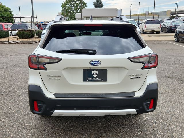 2020 Subaru Outback Touring XT photo 3