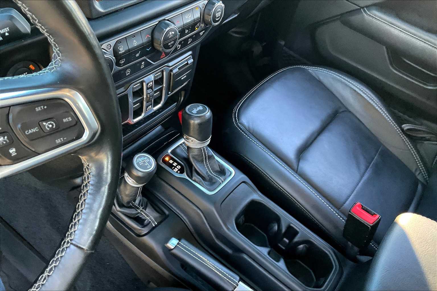 2020 Jeep Wrangler Unlimited North Edition photo 14