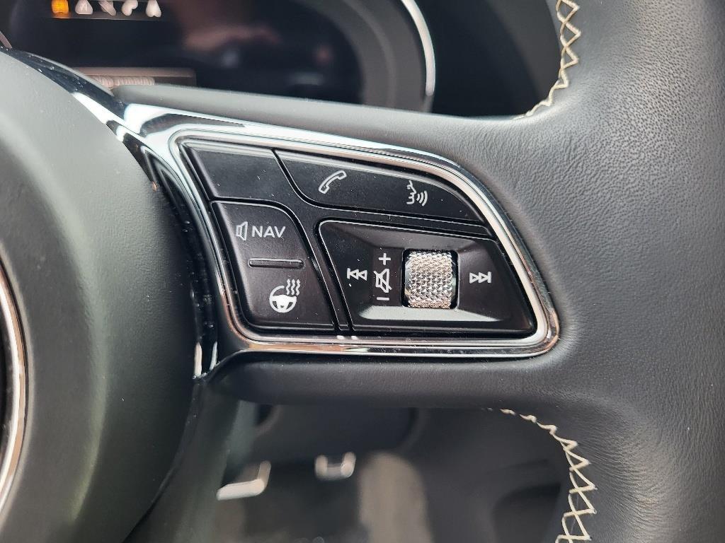 2021 Bentley Bentayga V8 photo 19