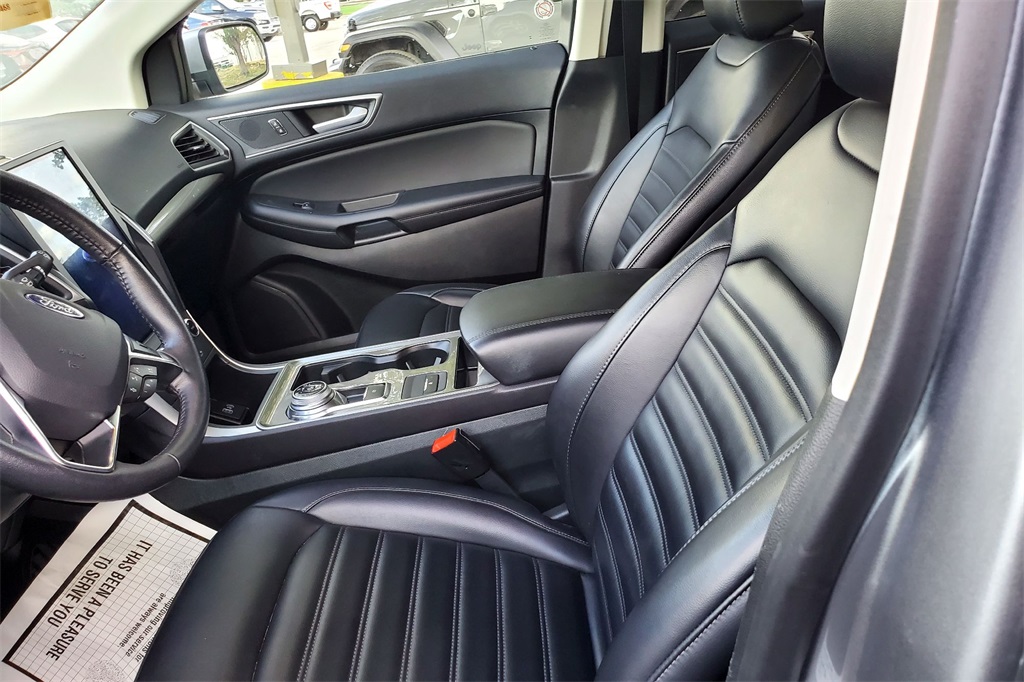 2024 Ford Edge SEL photo 6