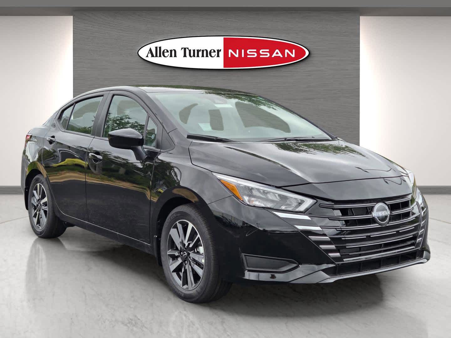 2025 Nissan Versa Sedan SV's photo