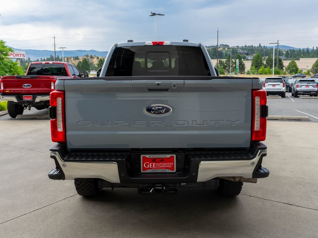 2024 Ford F-250 photo 6