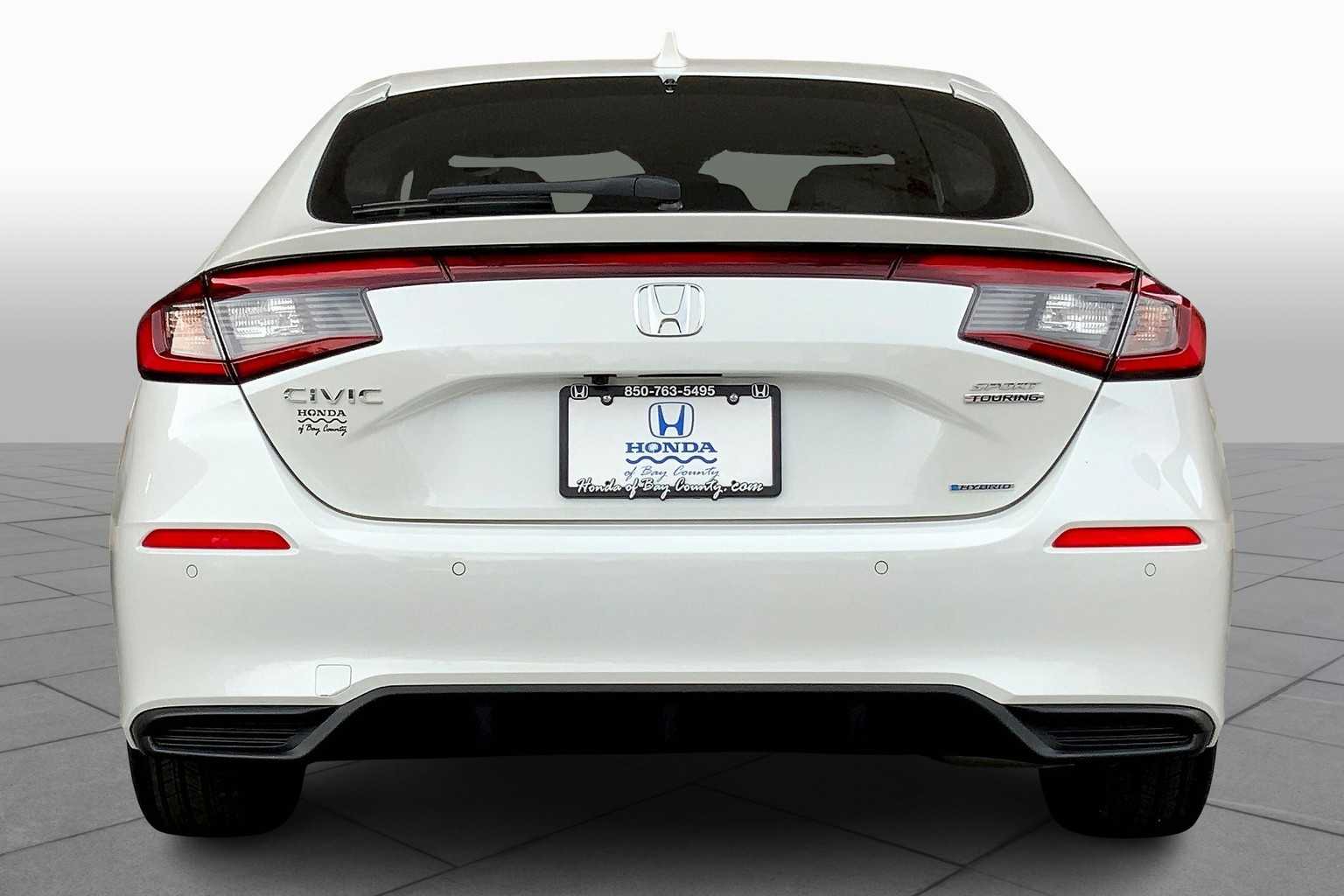2025 Honda Civic Hatchback Sport photo 4