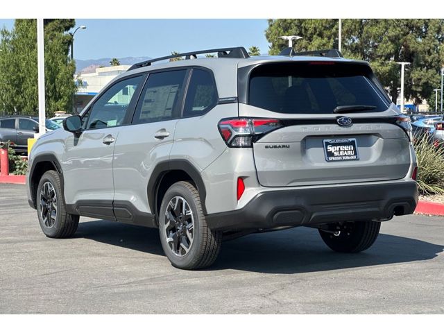 2025 Subaru Forester Premium photo 5