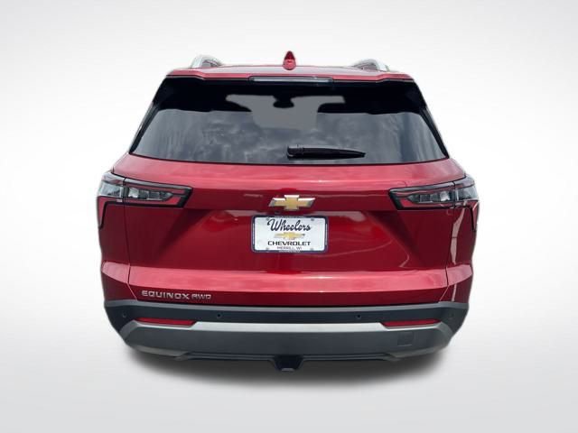 2026 Chevrolet Equinox LT photo 4