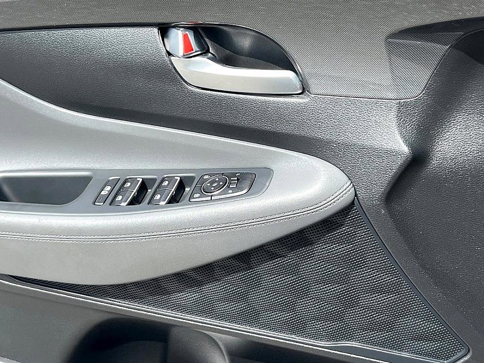 2022 Hyundai Santa Fe SEL photo 15