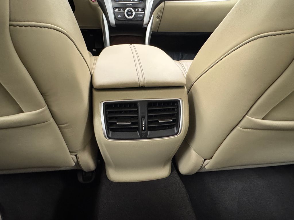 2020 Acura TLX 3.5L Technology photo 33