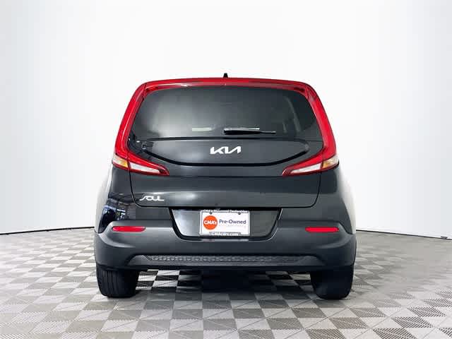 2022 Kia Soul LX photo 3