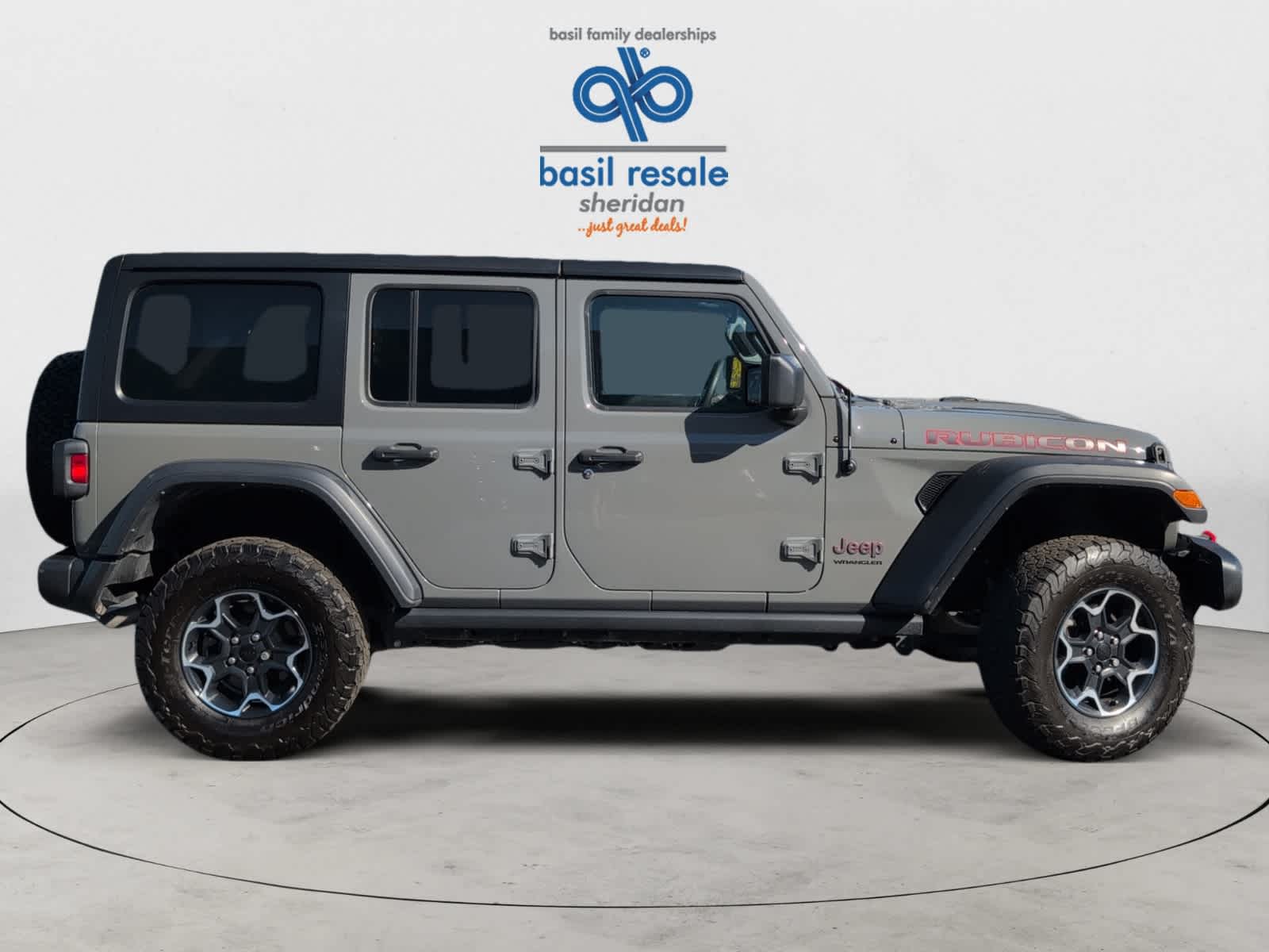 2023 Jeep Wrangler Rubicon photo 7