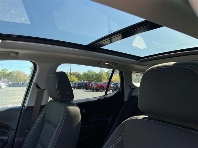 2022 Gmc Terrain SLE photo 17