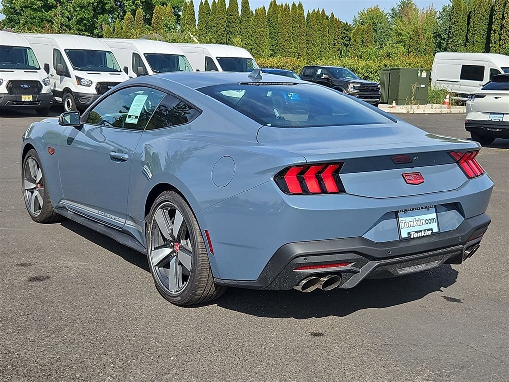 2025 Ford Mustang GT Premium photo 4