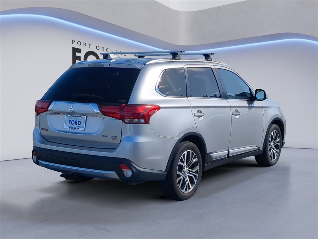 2018 Mitsubishi Outlander GT photo 3