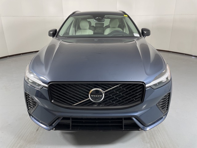 2026 Volvo XC60 photo 3