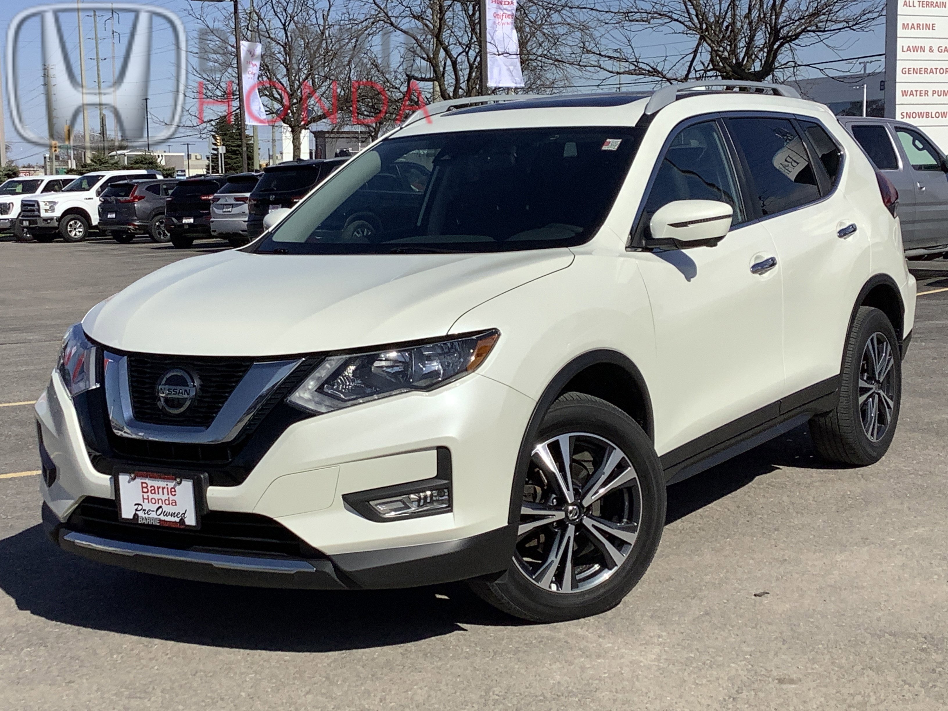 Used 2020 White Nissan SV image 1