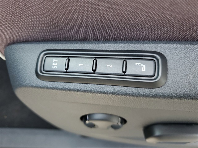 2025 Volkswagen ID. Buzz Pro S photo 21