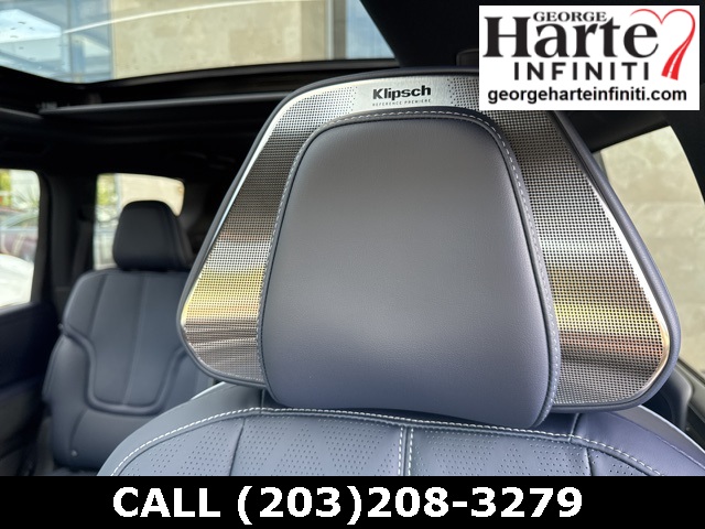 2026 Infiniti QX80 Sensory photo 25