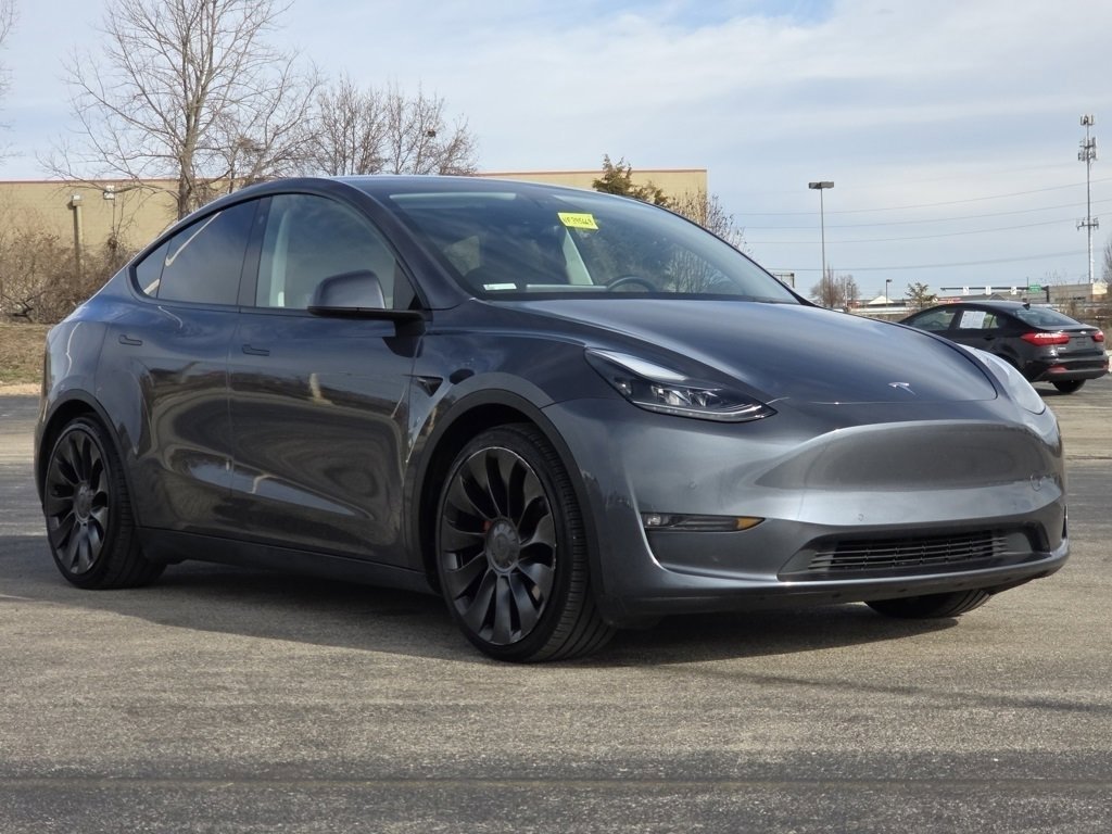 Used 2022 Tesla Model Y Performance with VIN 7SAYGDEF5NF395663 for sale in Miamisburg, OH