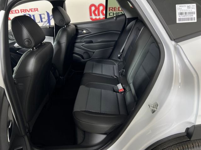 2026 Chevrolet Trax LT photo 17
