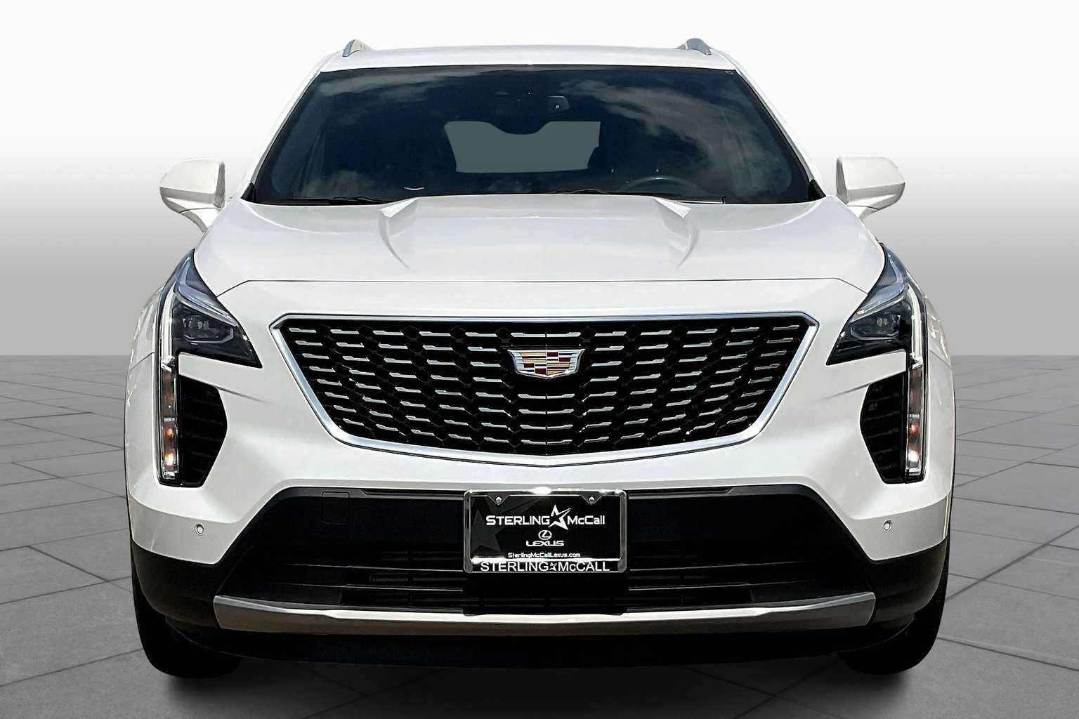 2019 Cadillac XT4 Premium Luxury photo 3