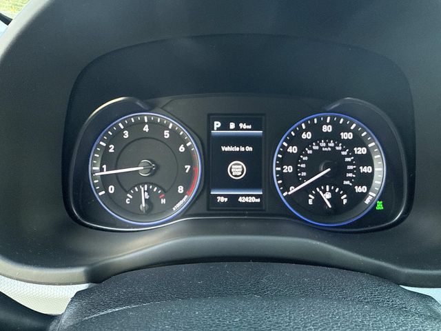 2020 Hyundai Kona SEL Plus photo 24
